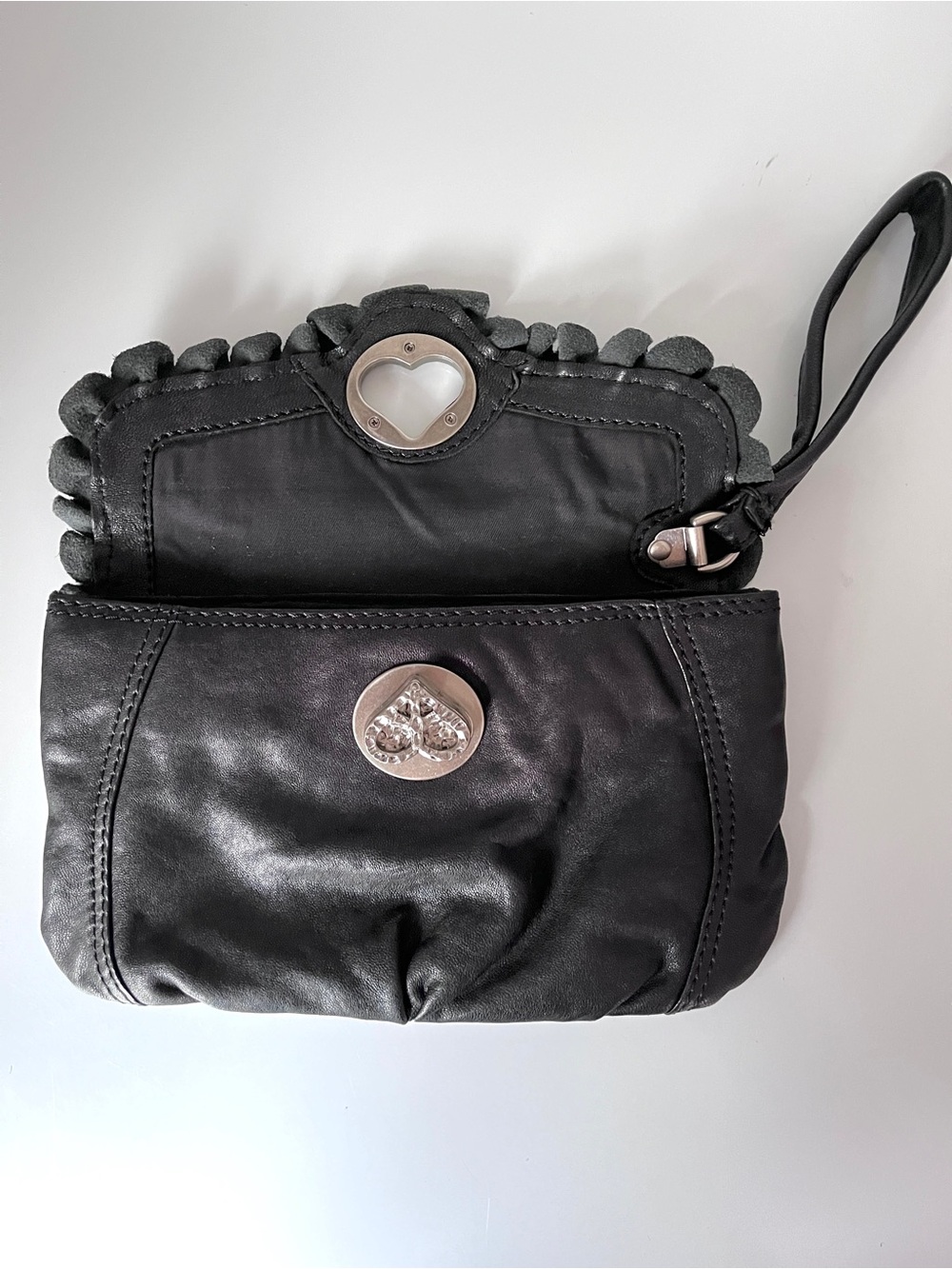 Lucky Brand Italian Leather Wristlet Black Heart Twist Lock Clasp